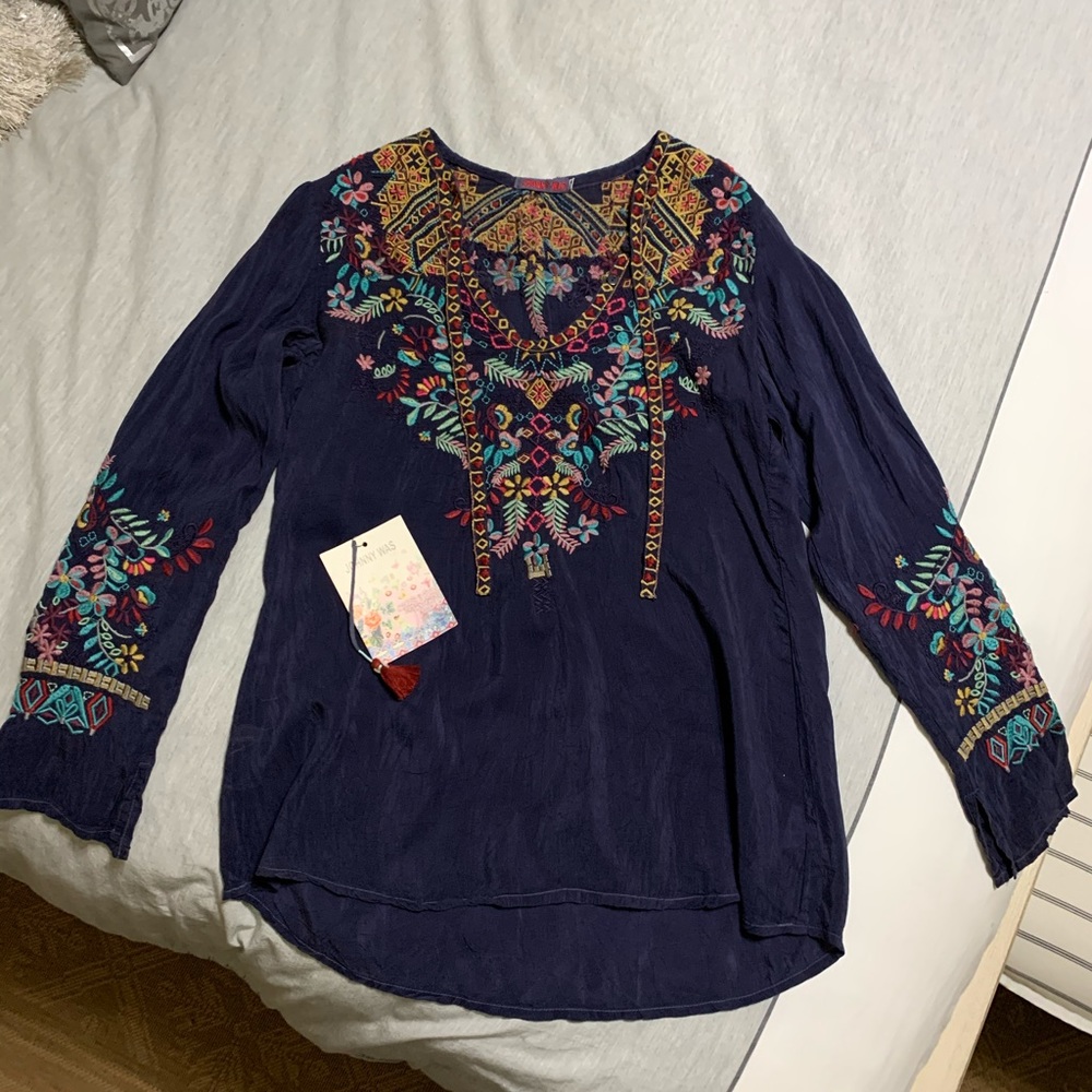 NWT Johnny Was Blouse XS Navy Floral Embroidered